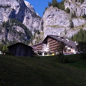 https://club-valtur-principe-marmolada.hotelinveneto.com